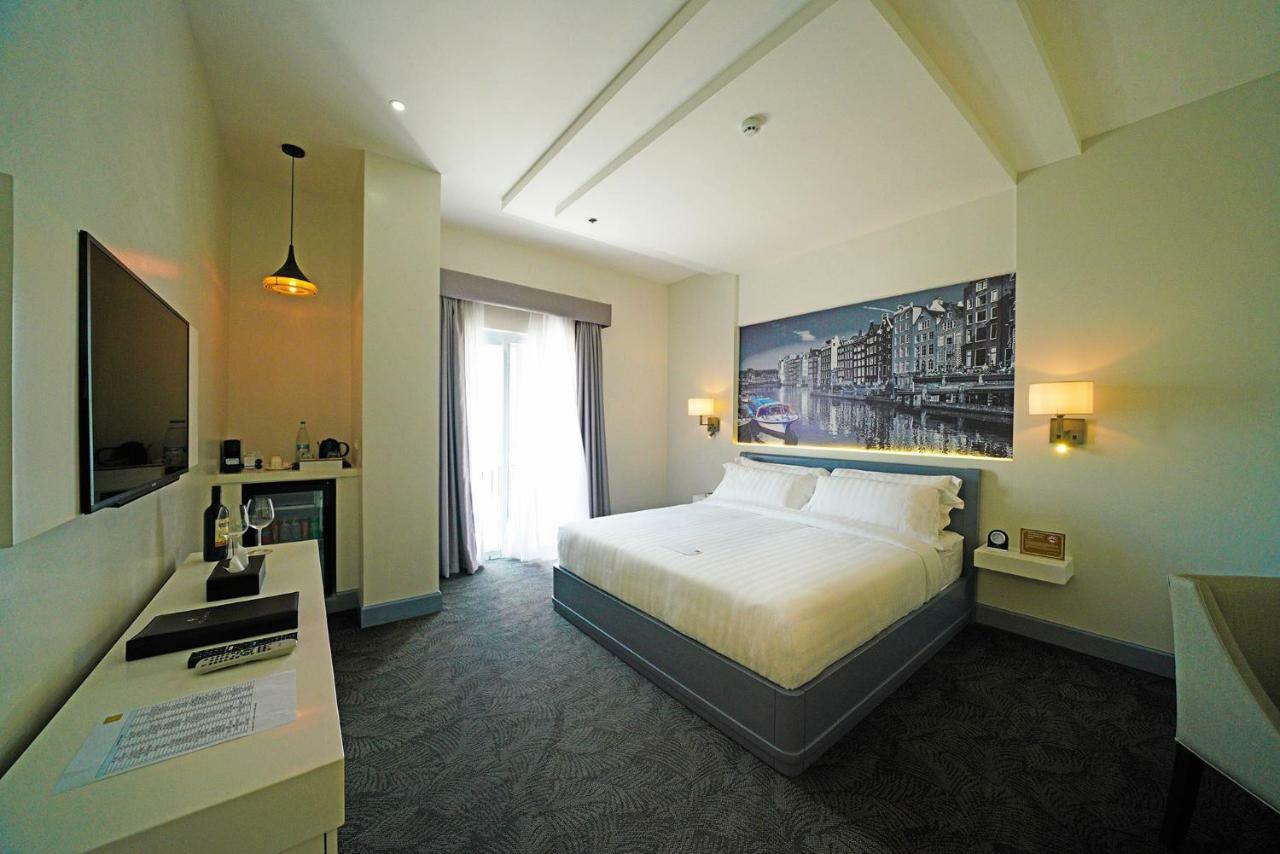 Hotel Carlito Tagaytay Tagaytay City Eksteriør billede