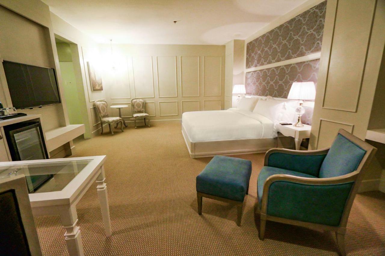 Hotel Carlito Tagaytay Tagaytay City Eksteriør billede